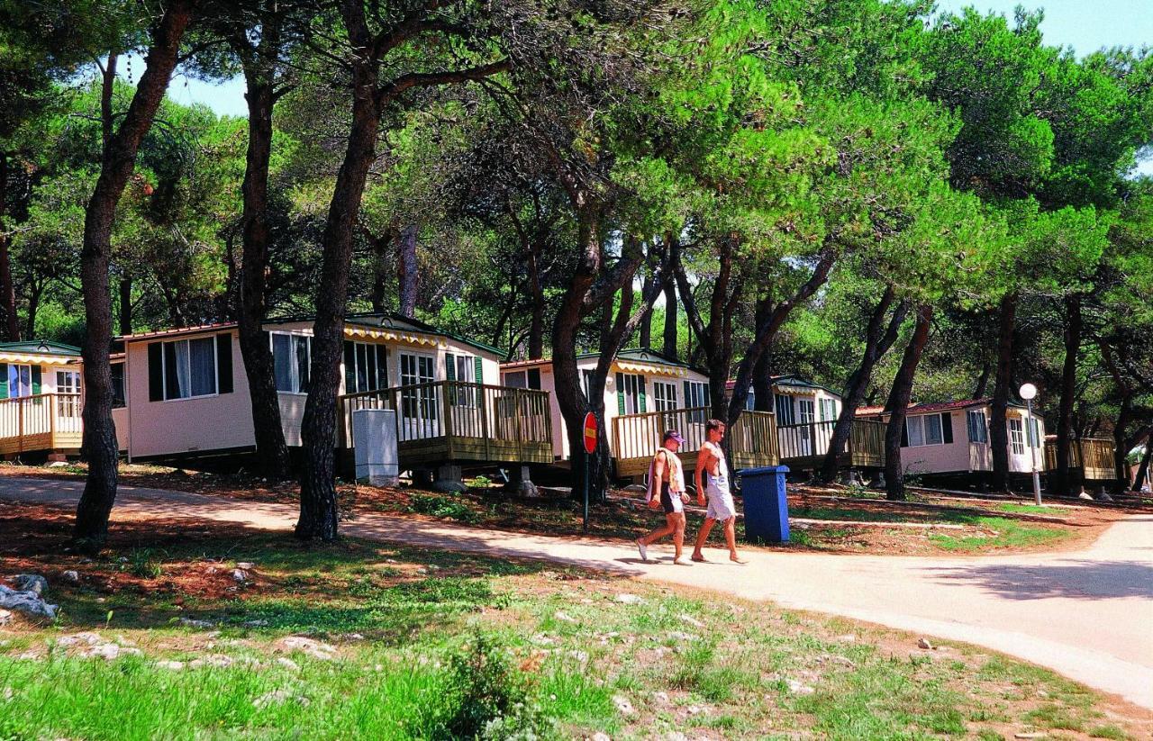 Arena Indije Mobile Homes Banjole Bagian luar foto